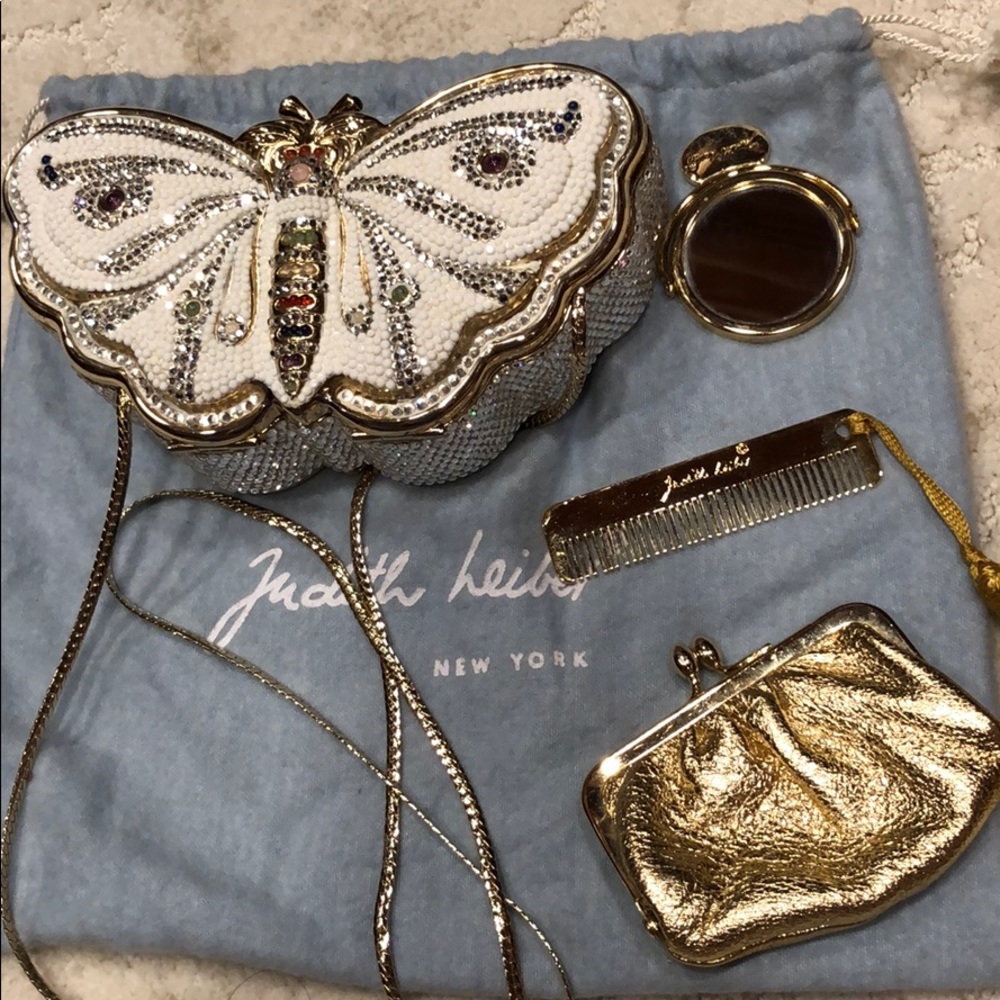 ❤️❤️Judith Leiber butterfly clutc… - Picture 2 of 8